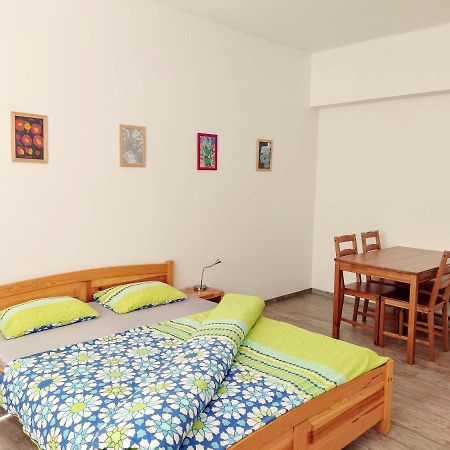 Apartment Zizkov Praga Zewnętrze zdjęcie